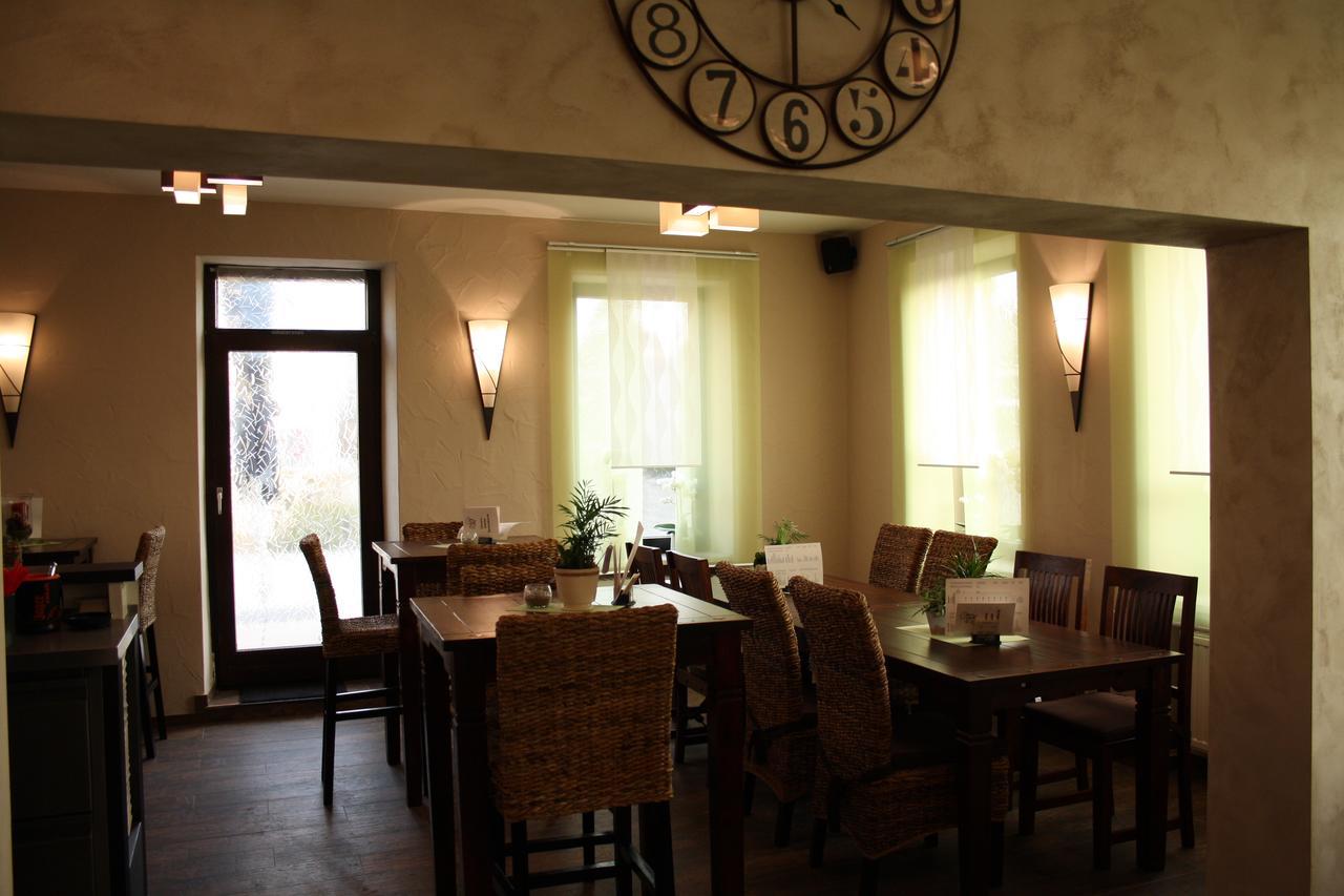 Hotel - Bistro - 3-Eck Merchweiler Eksteriør bilde